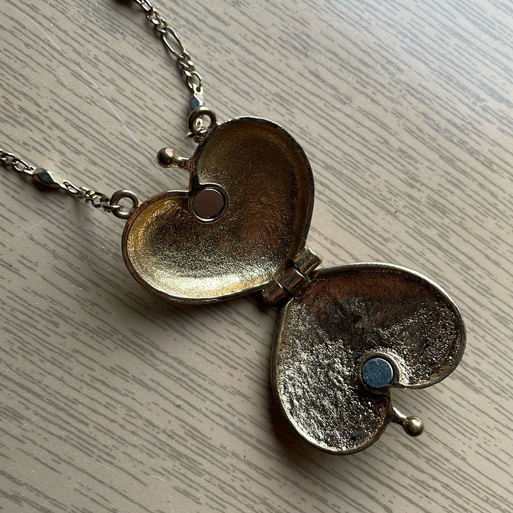 Vintage Locket- Heart Shaped with Red Ruby Accents Pendant Necklace - Picture 2 of 6
